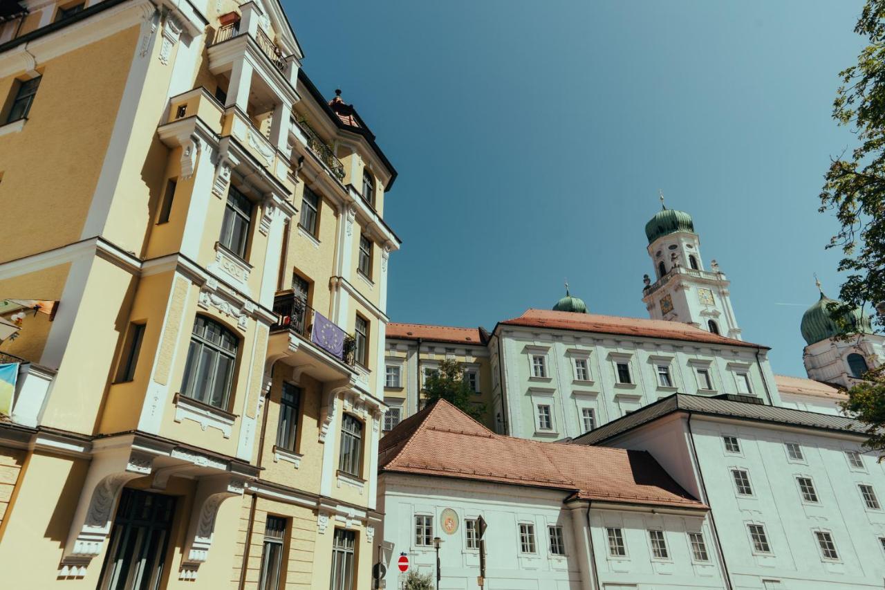 Apartment Modern Und Gemuetlich Ggue. Uni-Passau, Tg-Stellplatz, Balkon Exterior photo
